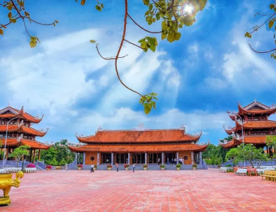 Tour Cần Thơ - Chợ nổi Cái Răng - Thiền viện Trúc Lâm Phương Nam