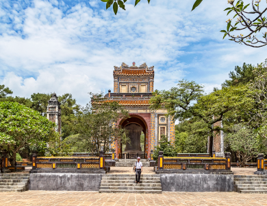 Tour Huế - Lăng Cô - Đầm Lập An - Kinh Thành Huế