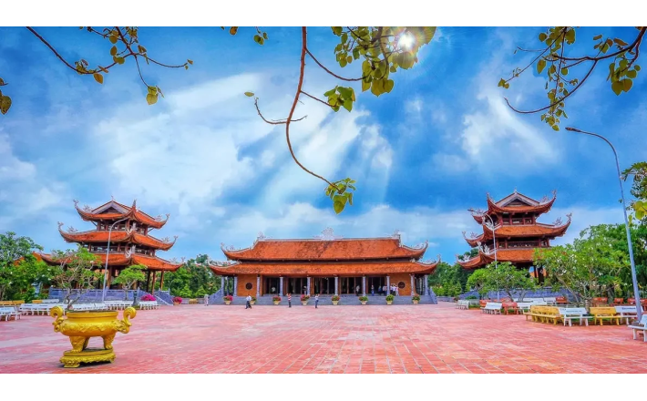 Tour Cần Thơ - Chợ nổi Cái Răng - Thiền viện Trúc Lâm Phương Nam