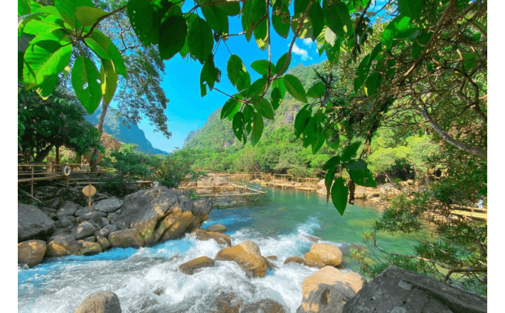 Tour Quảng Bình - Phong Nha - Thiên Đường - Suối Moọc