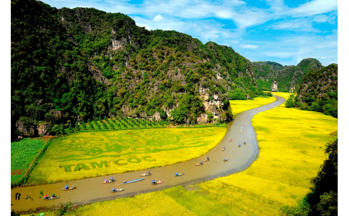 Tour Tràng An - Cố đô Hoa Lư - Hang Múa - Tam Cốc 