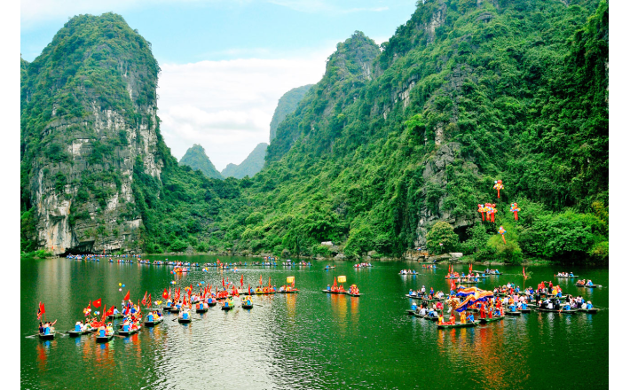 Tour Tràng An - Cố đô Hoa Lư - Hang Múa - Tam Cốc 